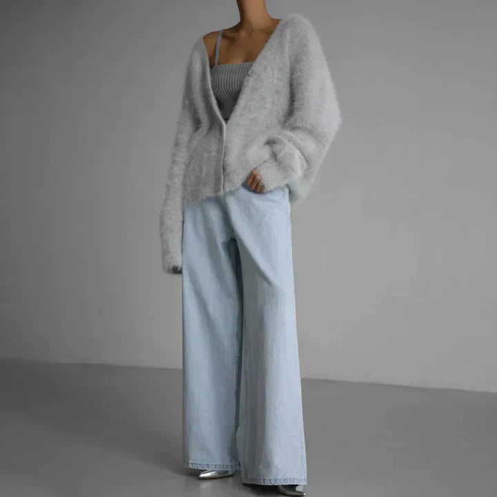 Amara – Ultra-Soft Women’s Cardigan