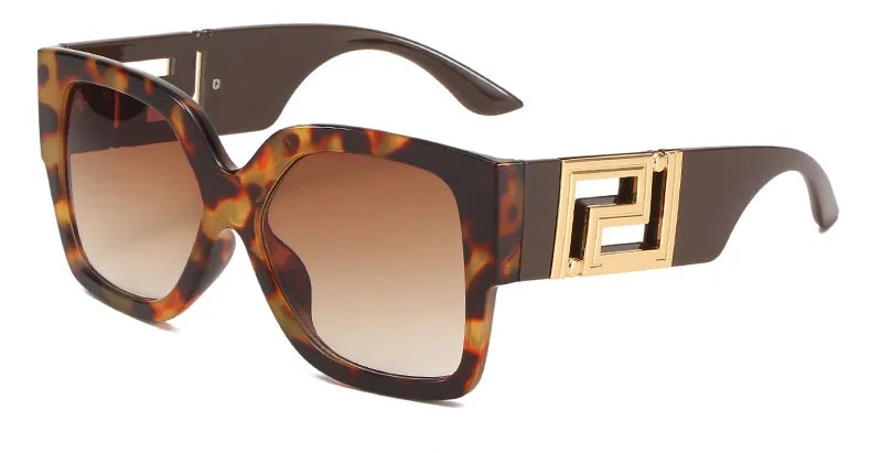 Fashionable Oversized Trendy Sunglasses