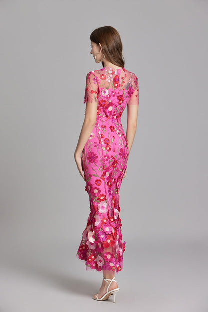Marivelle – Elegant Embroidered Sheer Maxi Dress