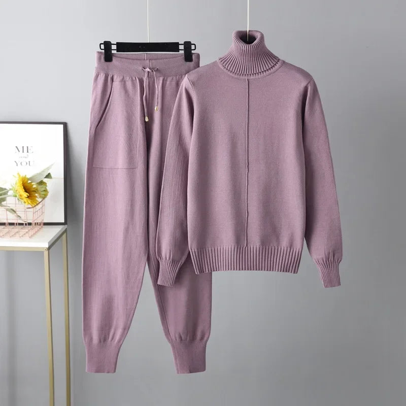 Cozy Women's 2-Piece Knit Outfit
