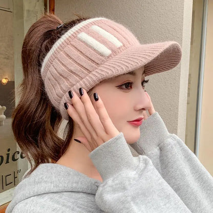 Warm Women's Cable Knit Hat