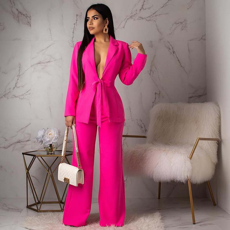 Classic Fit Two Piece Suit for Women in Plain Colour