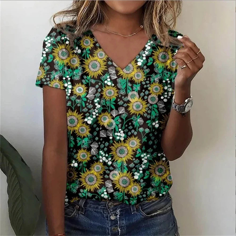 Casual Floral Graphic V-Neck T-Shirt – Loose Fit Women's Top