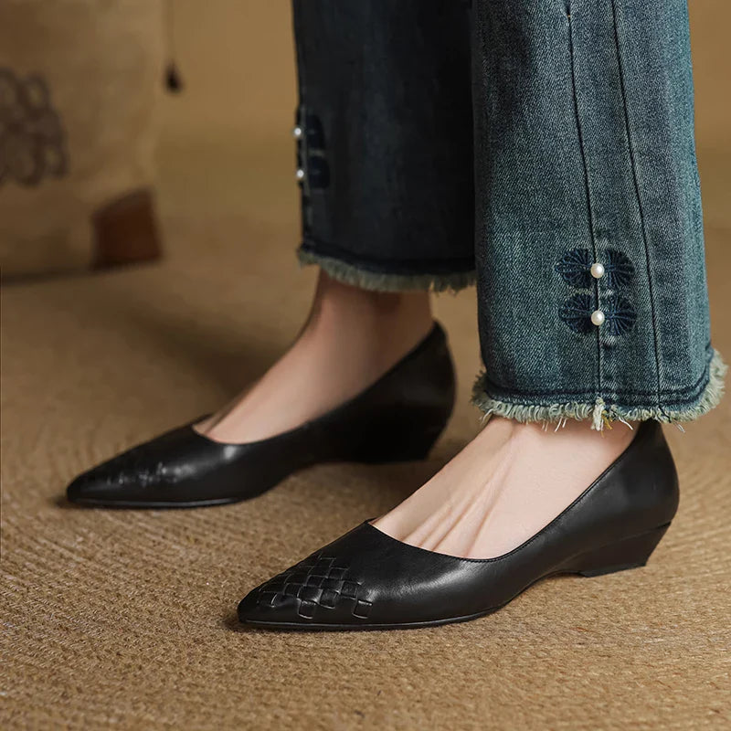 Zelith Genuine Leather Pumps