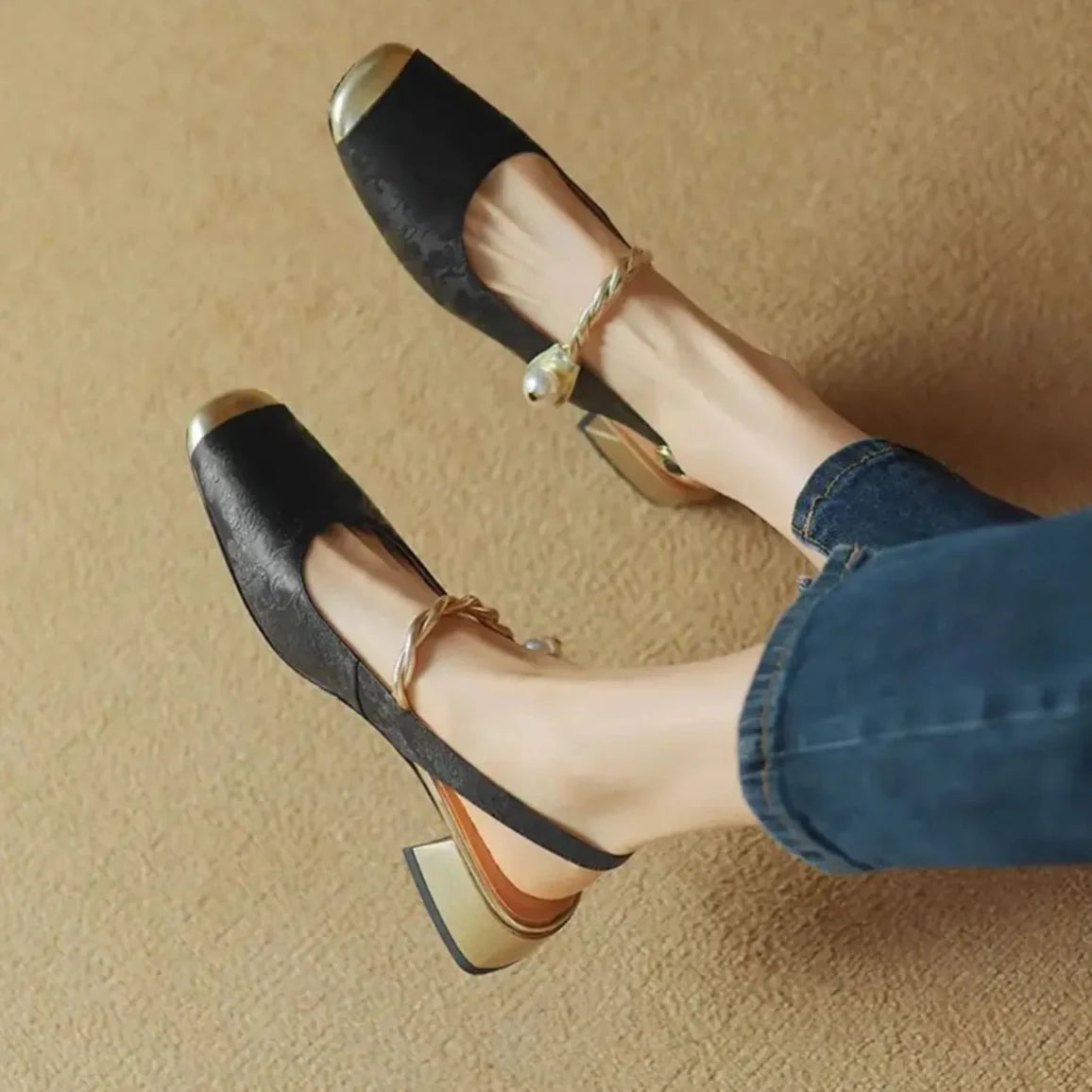 Raila Slingbacks