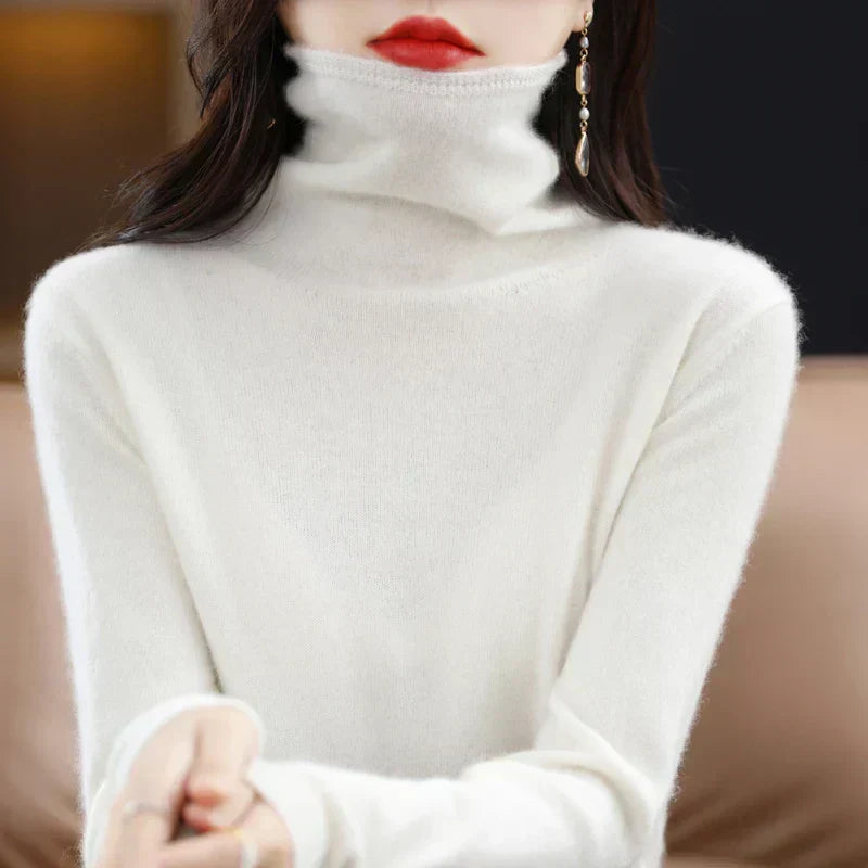 Soft Merino Wool Women's Crew Neck Sweater