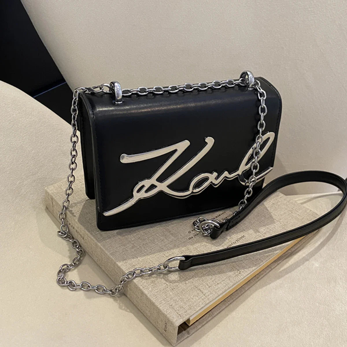 Chic Small Shoulder Crossbody Purse - BritishElegance