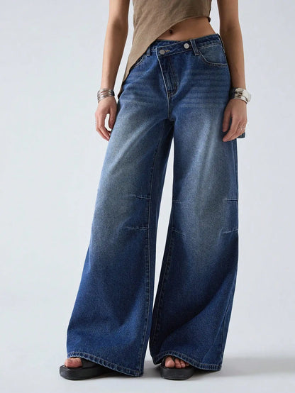 Classic Comfortable Loose Fit Women Jeans - BritishElegance