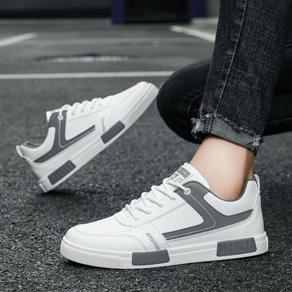 Trev Sneakers