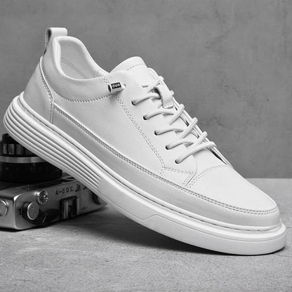 Men’s Low-Top Sneakers with Tonal Stitching and Lace-Up Closure