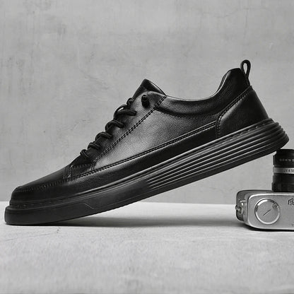 Men’s Low-Top Sneakers with Tonal Stitching and Lace-Up Closure