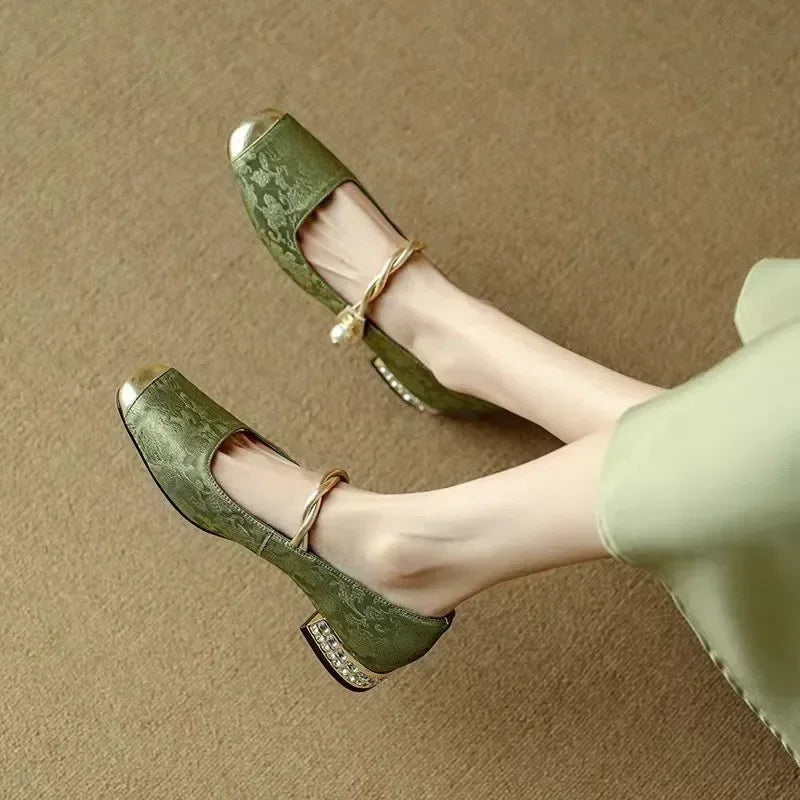 Corinna – Timeless Women’s Classic Pumps