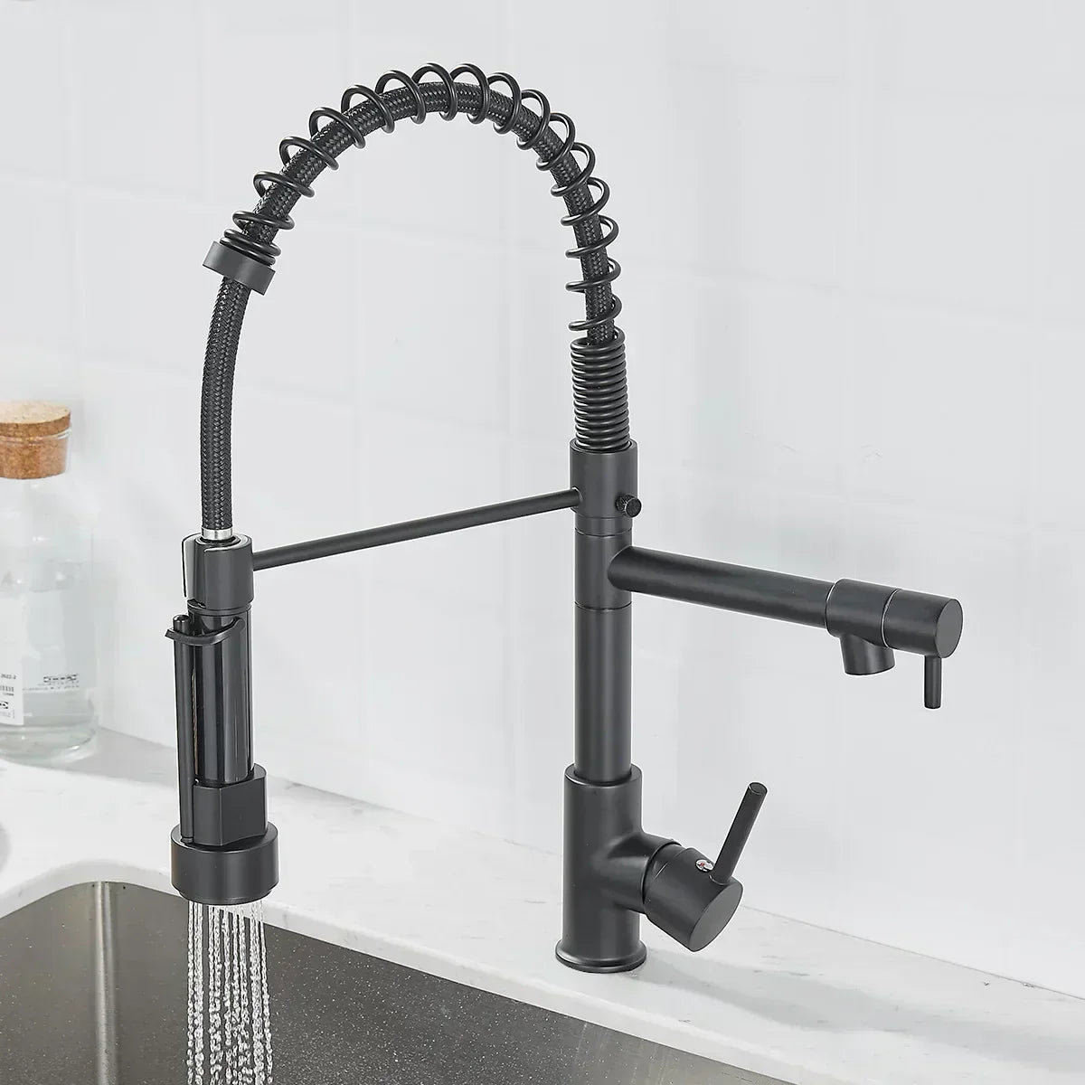 Modern 2 Handle Kitchen Faucet In Black And Gold