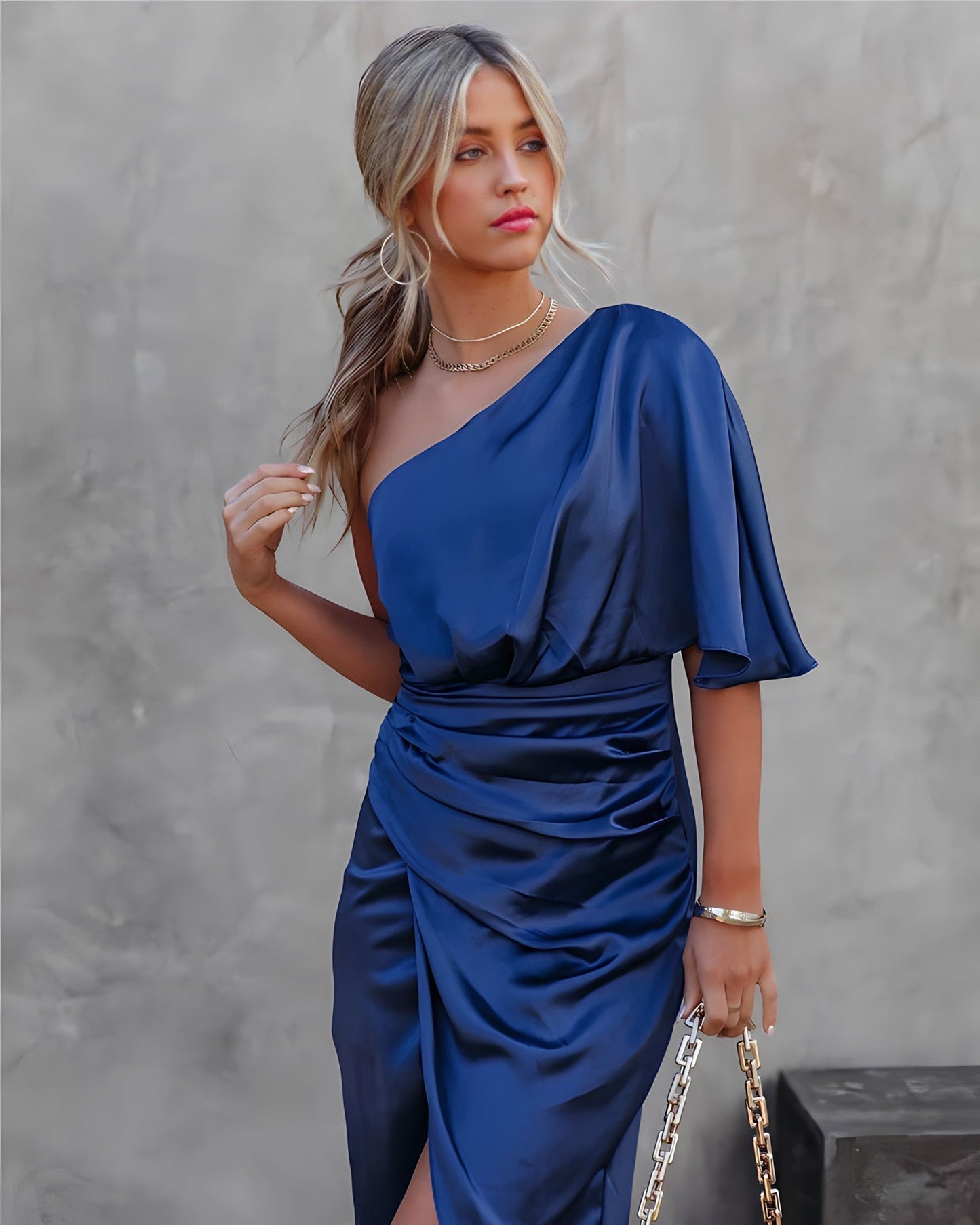 Chic Off Shoulder Long Maxi Dress for Women - BritishElegance