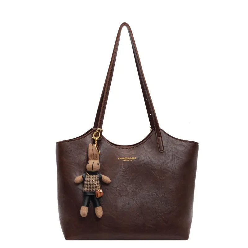 Red Shopping Bag | Vegan Leather | Elegant and Spacious