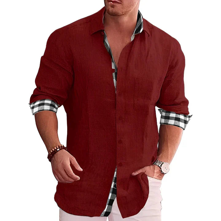 Men's casual shirt featuring contrast details and rolled sleeves
