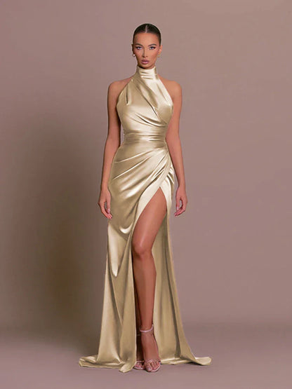 Carla | Chic Long-Sleeve Formal Gown