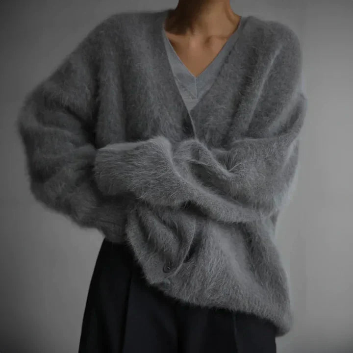 Charlotte – Timeless Women’s Cardigan