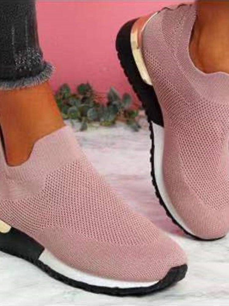 Women's Breathable Sneakers with Metallic Accents