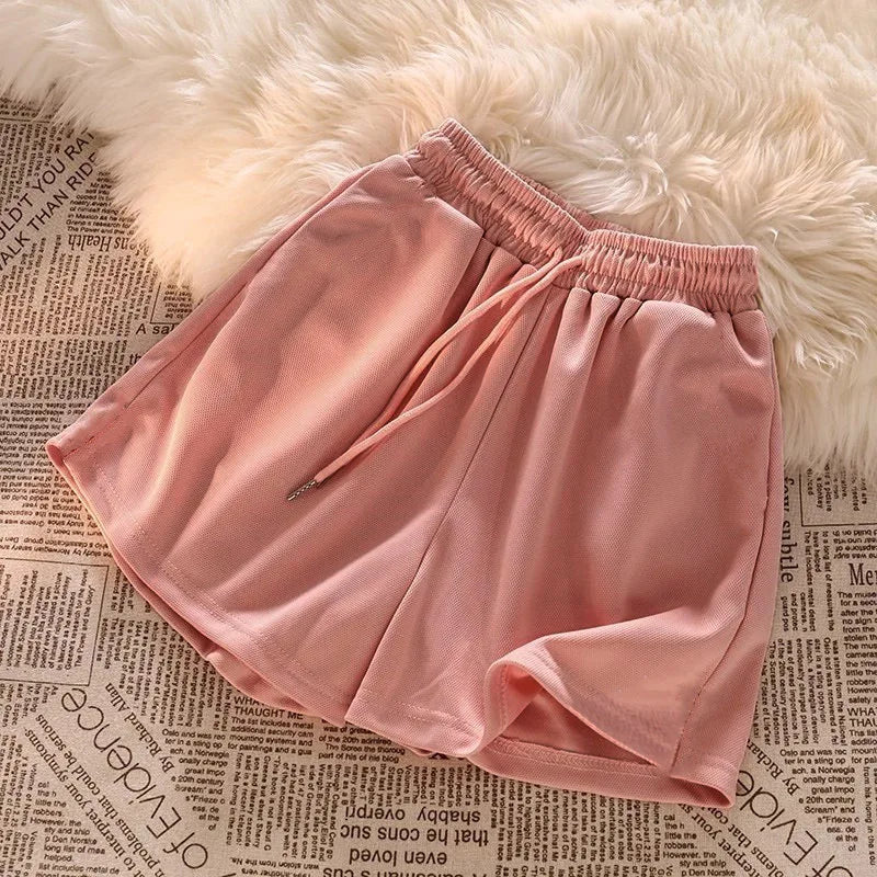 Comfortable Asian Fit Loose Fit Shorts