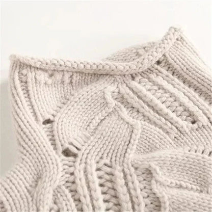 BETTINA - turtleneck sweater with cable knit pattern