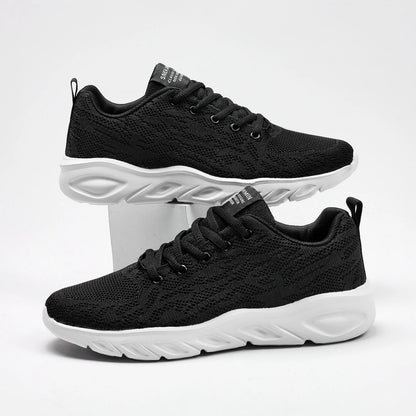 Maxim Sneakers