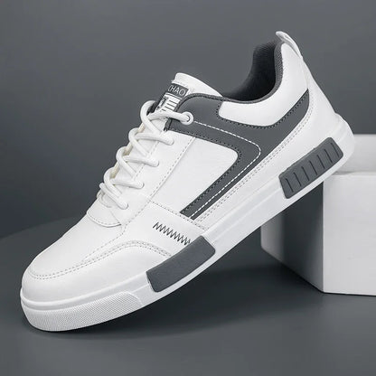 Trev Sneakers