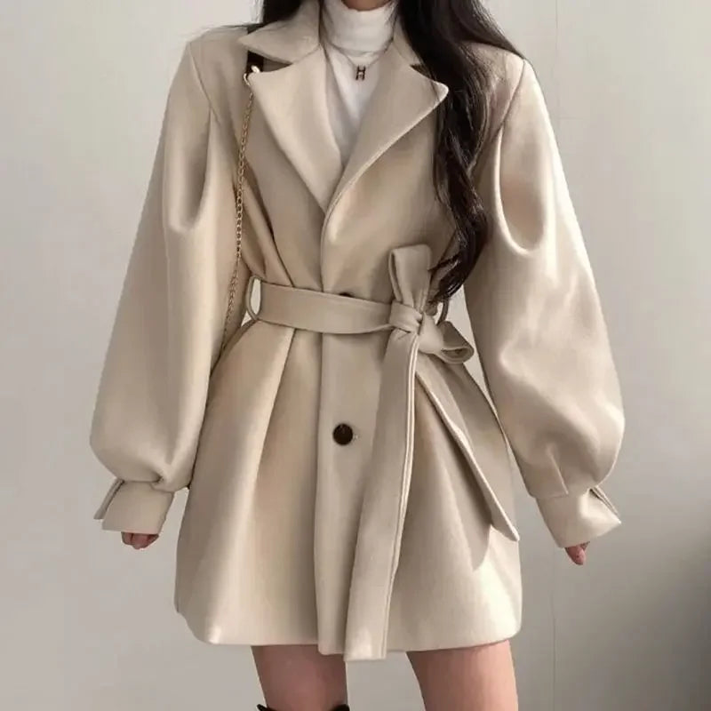 Fitted Ladies' Belted Short Trench Coat - BritishElegance