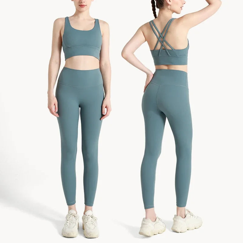 Women's Breathable 2 Piece Sports Outfit Yoga Set
