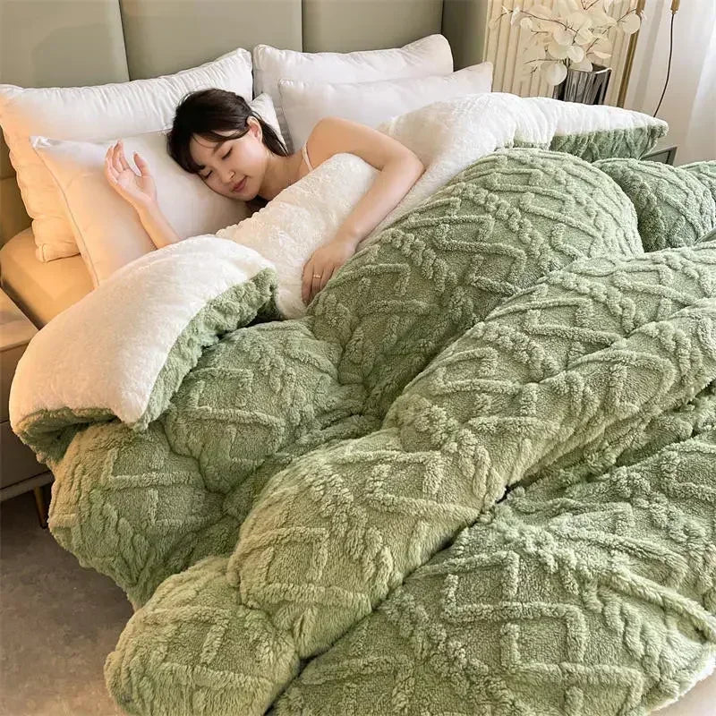 Cozy Plush Cashmere Weighted Blanket for Cold Nights