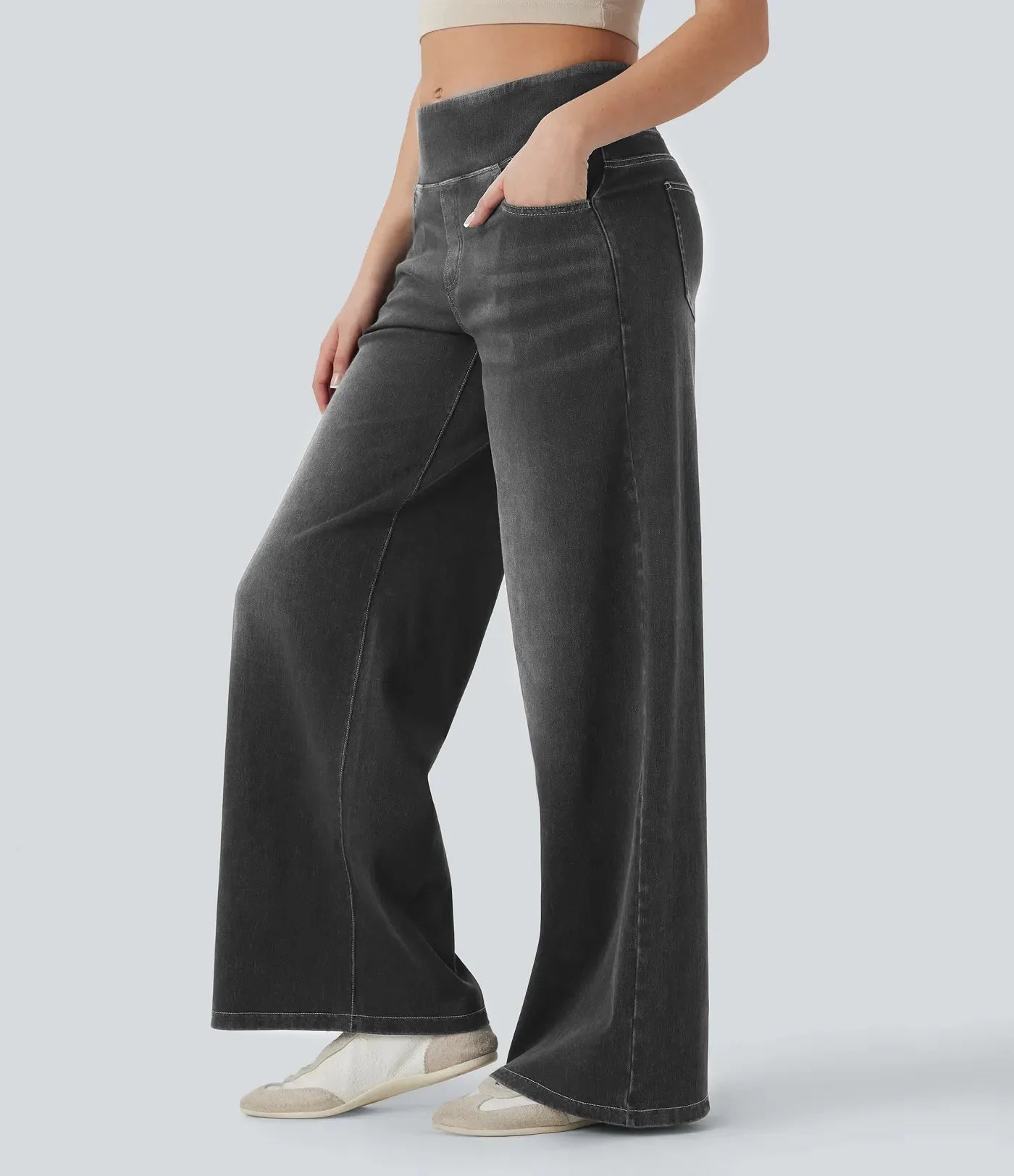 Comfortable Fit Zip Up Women's Jeans