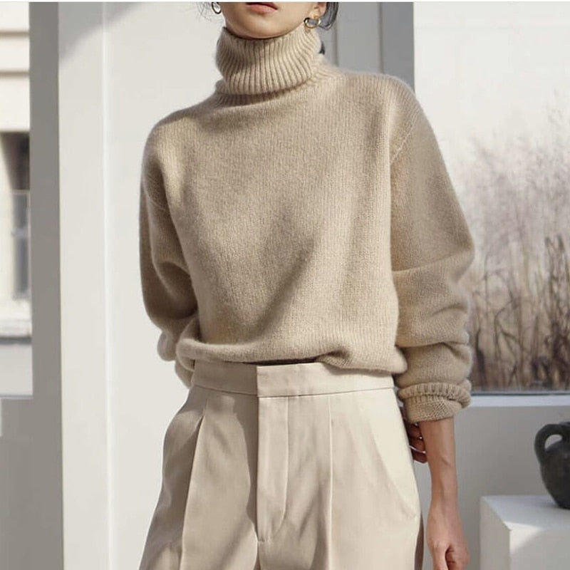 Cozy Oversized Winter Knit Turtleneck Sweater - BritishElegance