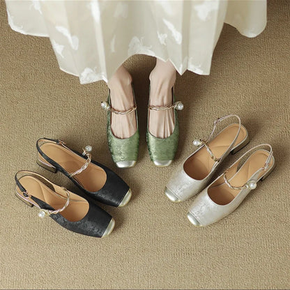 Raila Slingbacks