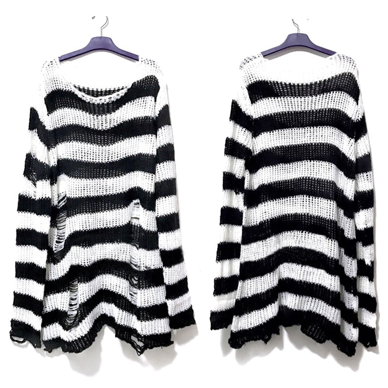 Comfortable Relaxed Fit Women's Striped Sweatshirt - BritishElegance