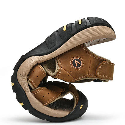 Men's Closed-Toe Outdoor Hiking Sandals with Adjustable Strap