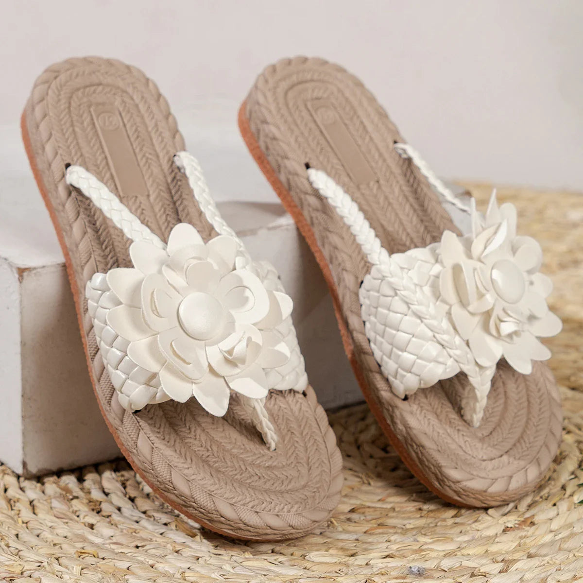 Floria Flip Flops