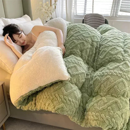 Plush Lamb Cashmere Heavyweight Cozy Winter Blanket - BritishElegance