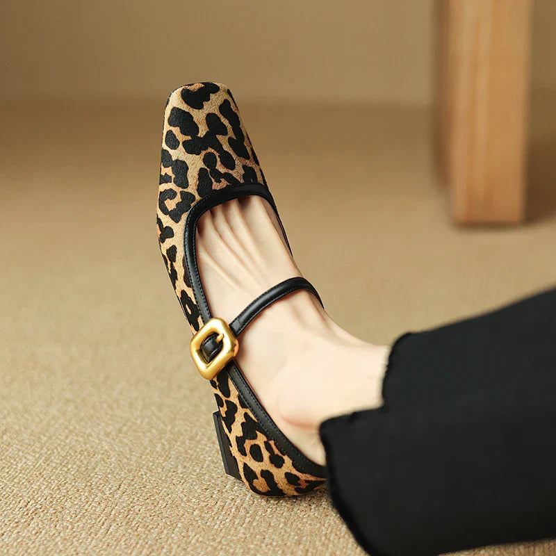 Onyxa Pumps
