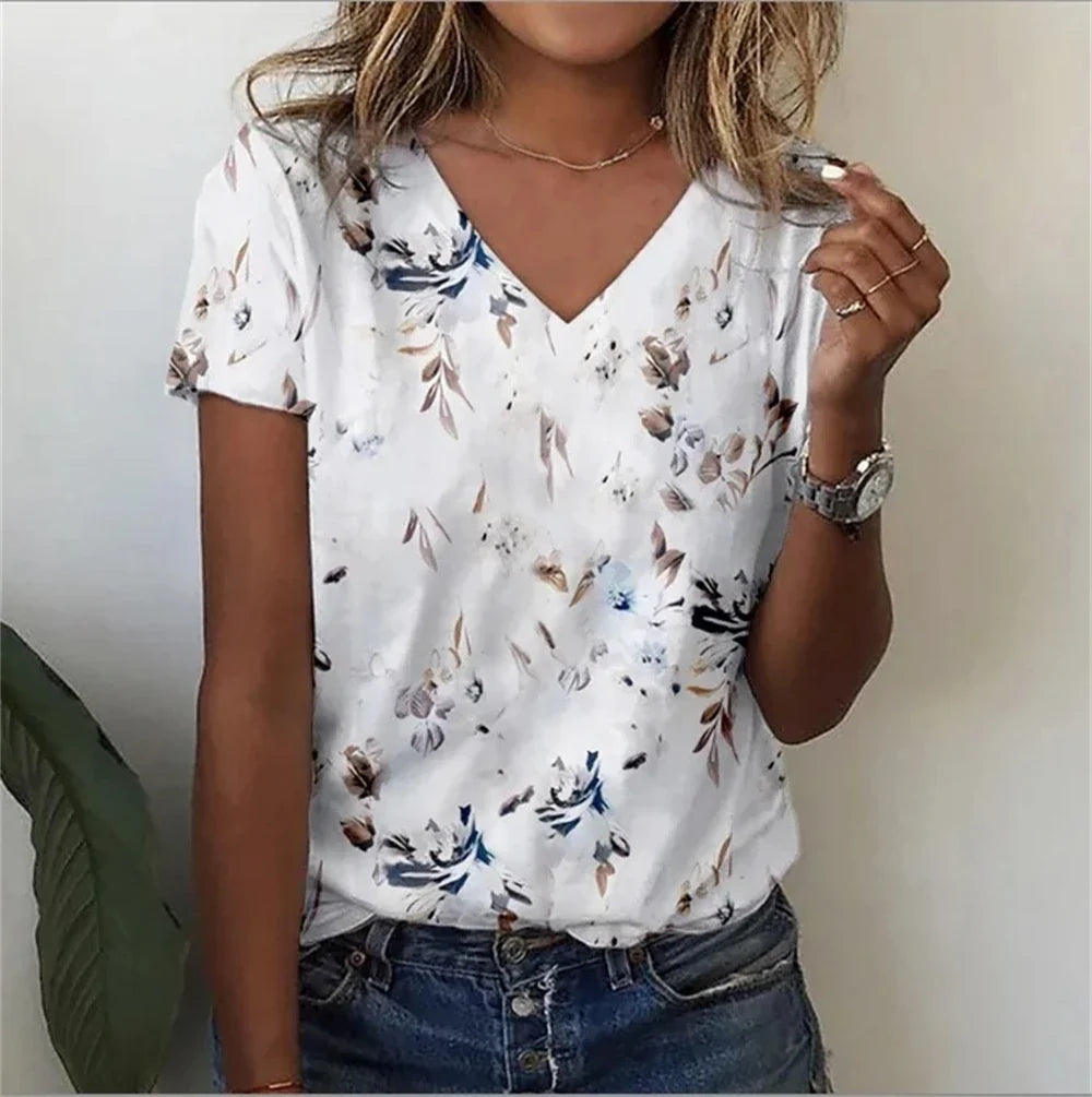 Casual Floral Graphic V-Neck T-Shirt – Loose Fit Women's Top