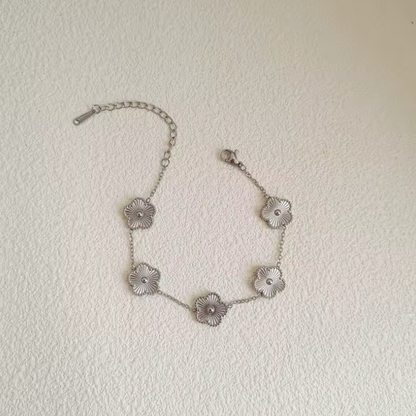 Bella - Clover jewelry set - Ready to gift