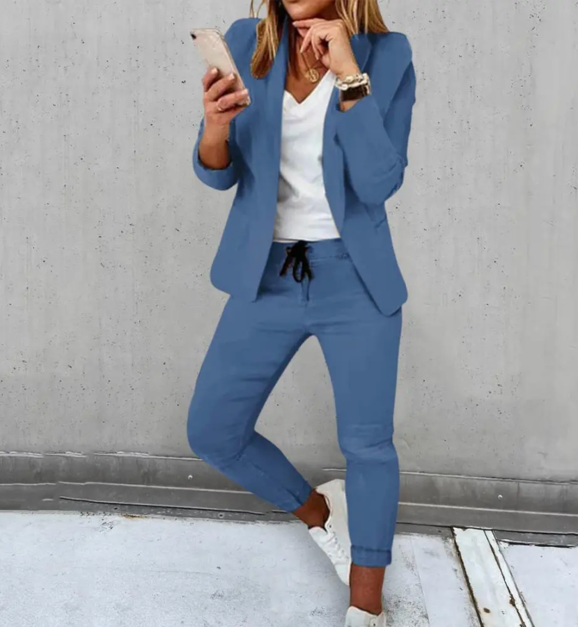 Classic Ladies Suit Jacket and Trousers Set - BritishElegance