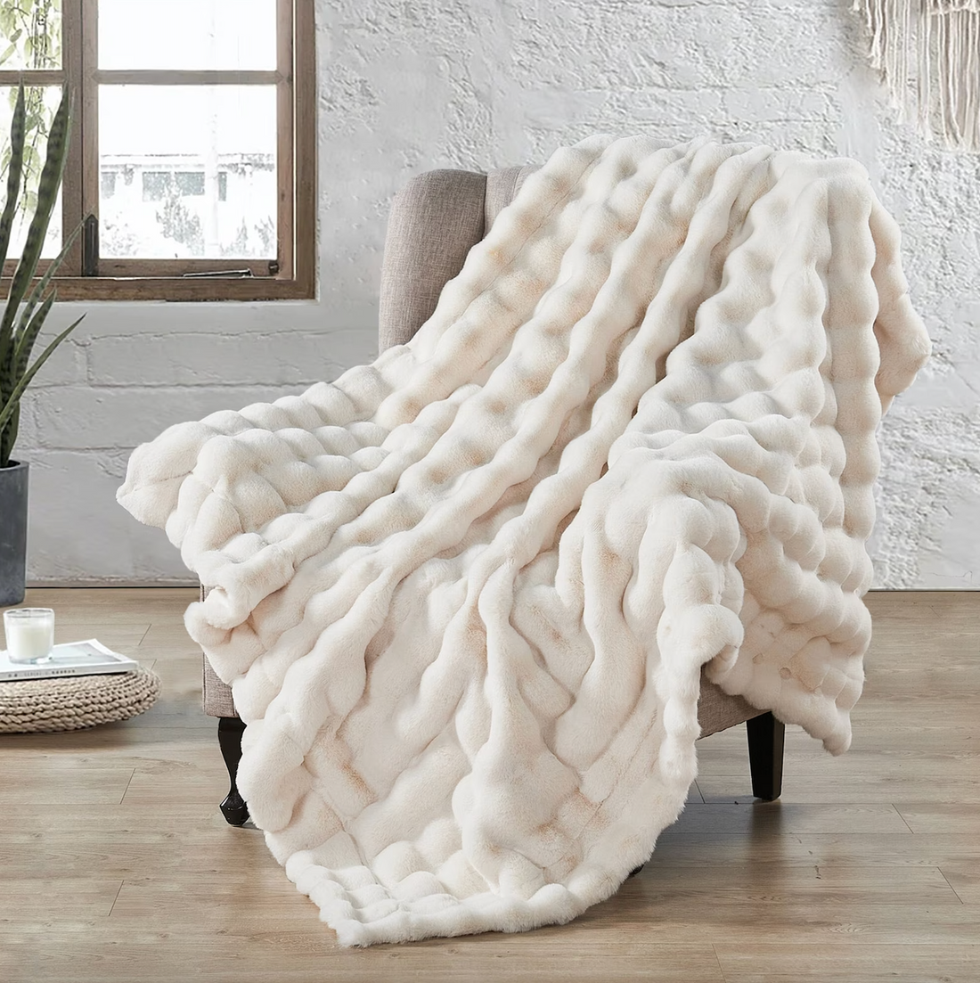 Plush Soft Faux Fur Rabbit Throw Blanket - BritishElegance