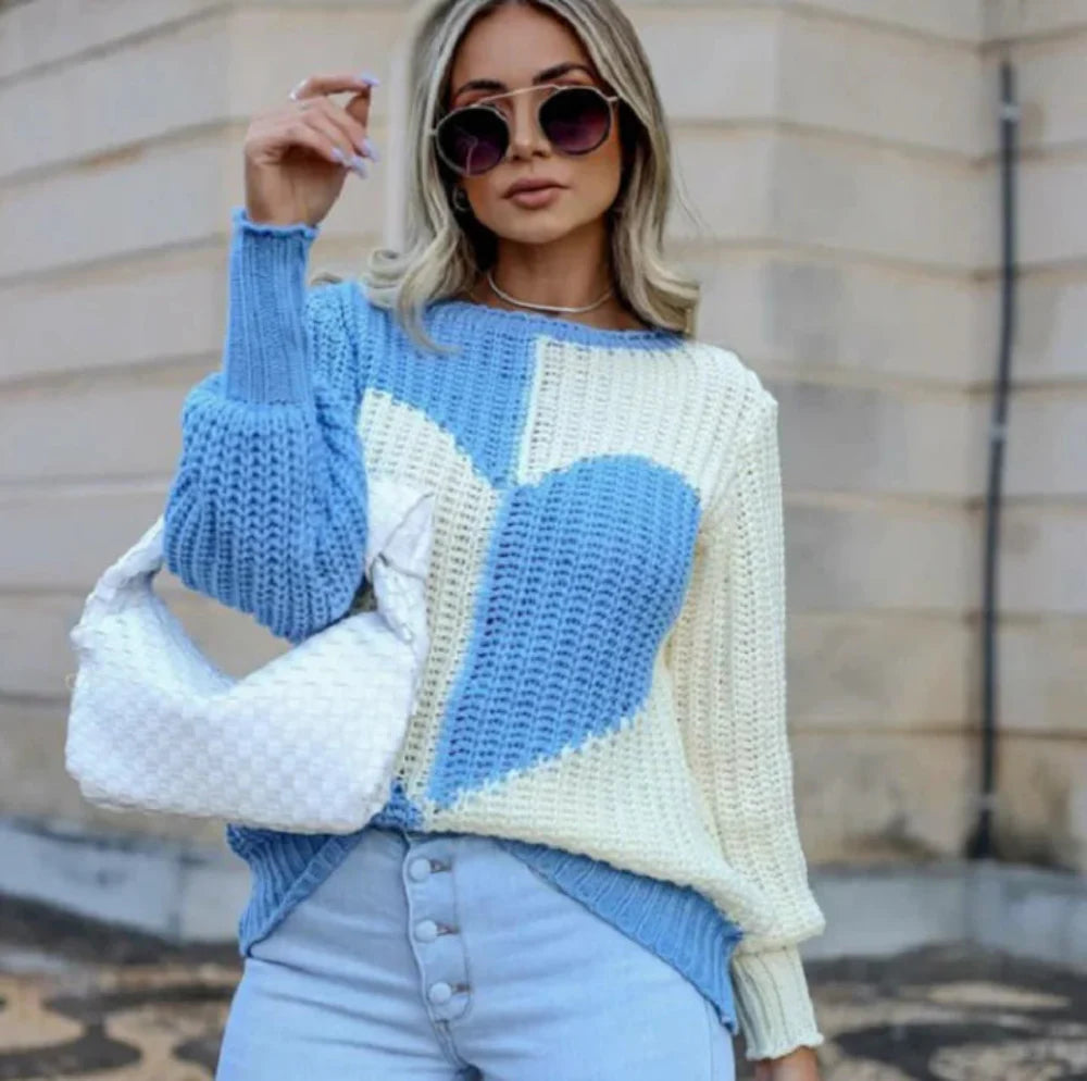 Women's Cozy Heart Pattern Sweater