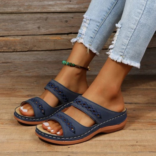 Stylish orthopedic sandals by Mary