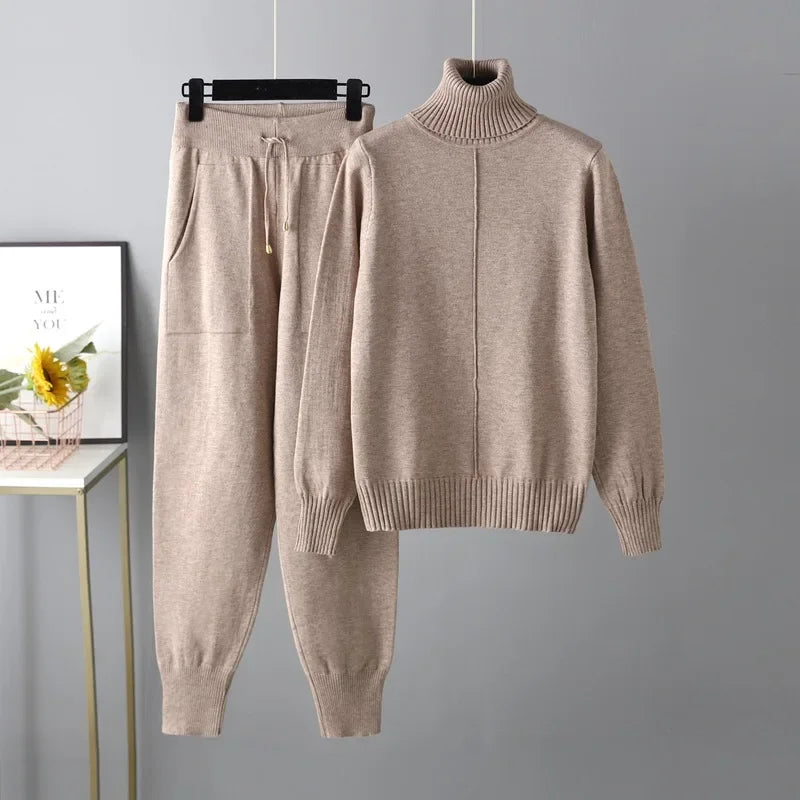 Cozy Women's 2-Piece Knit Outfit