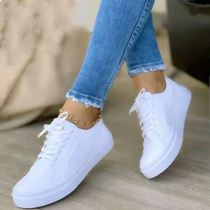 Elegant Black Ava Orthopedic Sneaker