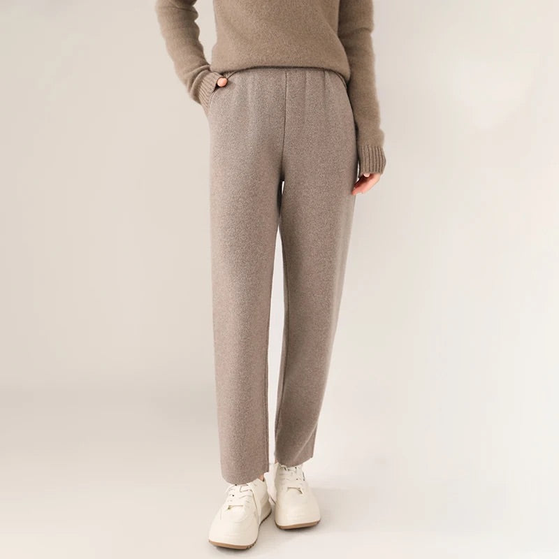 Isabella Relaxed Fit Straight Leg Pants | Elastic Waist Pockets Pants