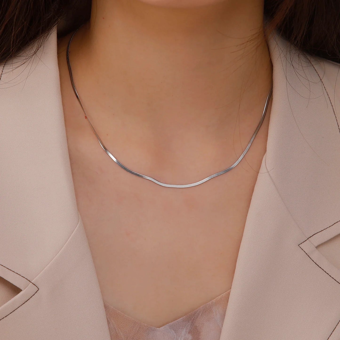 Luxury Silver Tone Snake Chain Necklet