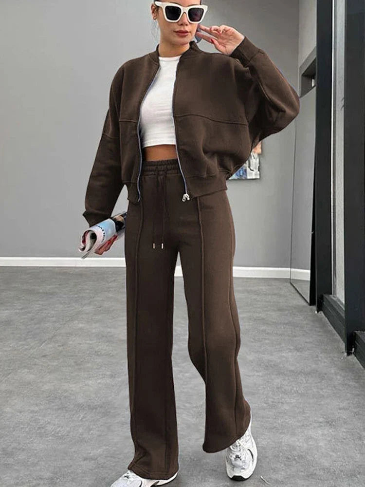 Ladies Cozy Tracksuit Jacket and Pant Set - BritishElegance
