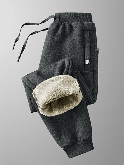 Warm Men's Fleece Jogger Pants with Zip Pockets - BritishElegance